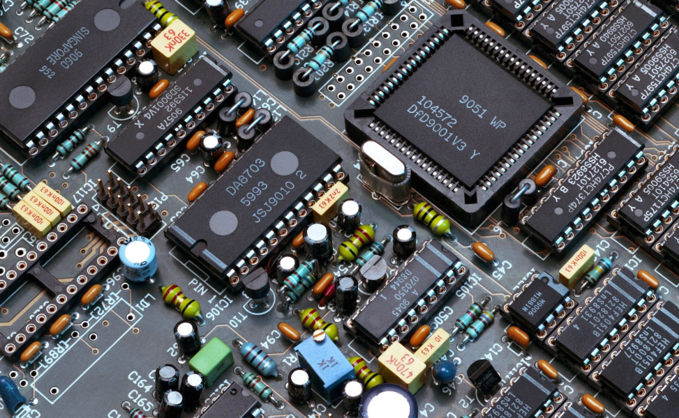 关于晶振近端/远端相位噪声(Phase Noise)的解释 关于晶振近端/远端相位噪声(Phase Noise)的解释