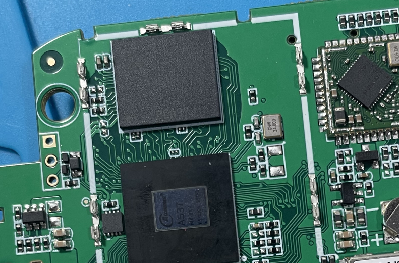 24MHz无源晶振与24MHz有源晶振封装尺寸及电气参数 24MHz无源晶振与24MHz有源晶振封装尺寸及电气参数